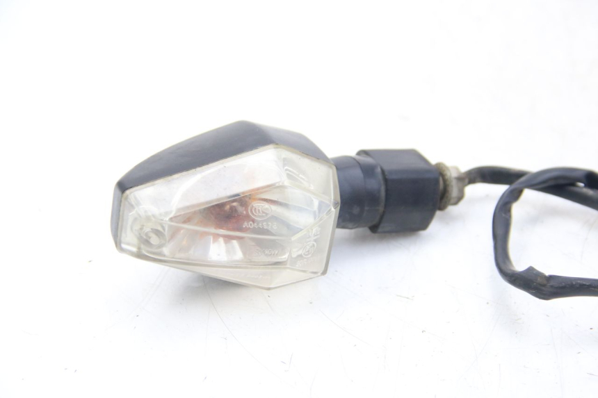 photo de LEFT REAR TURN SIGNAL SYM WOLF SB 125 (2011 - 2018) - Component detail