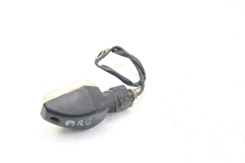 photo de LEFT REAR TURN SIGNAL SYM WOLF SB 125 (2011 - 2018) - Alternative perspective