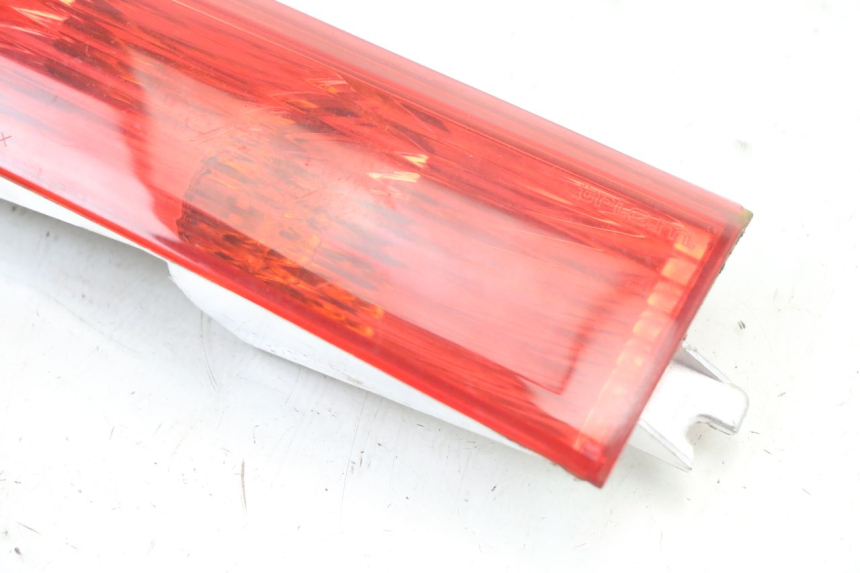 photo de LEFT REAR TURN SIGNAL PIAGGIO XEVO - X EVO 125 (2007 - 2017) - Alternative perspective