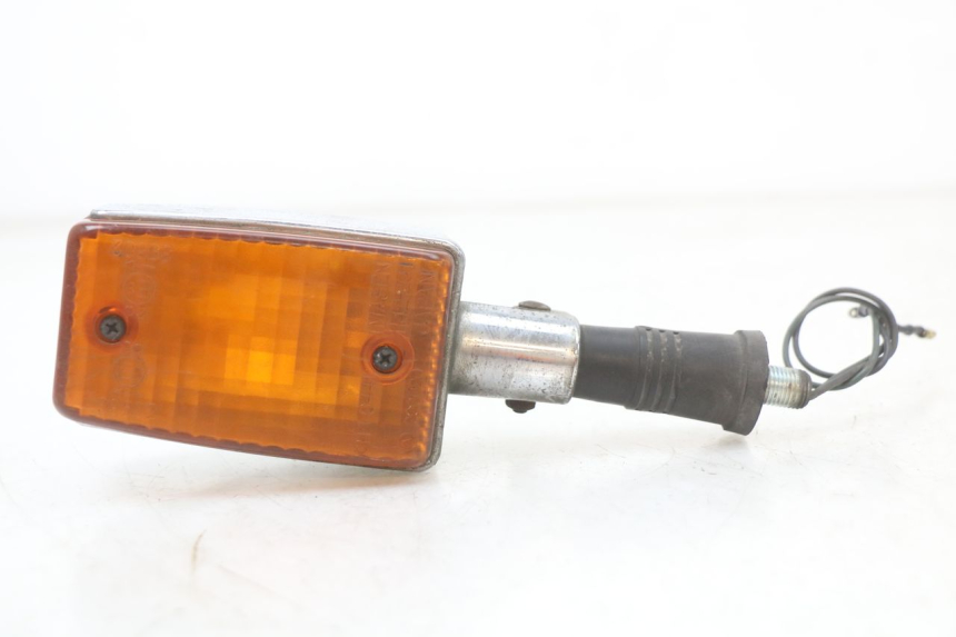 photo de REAR LEFT TURN SIGNAL YAMAHA XJ F 900 (1983 - 1994) - Main view