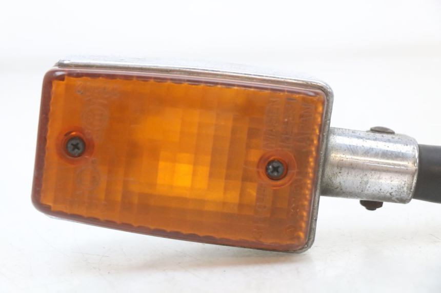 photo de REAR LEFT TURN SIGNAL YAMAHA XJ F 900 (1983 - 1994) - Component detail