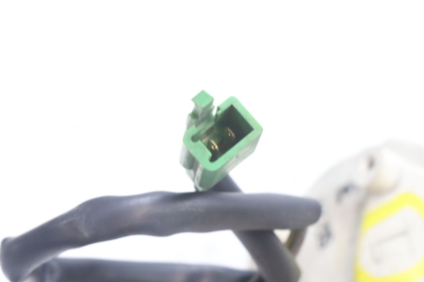photo de REAR LEFT TURN SIGNAL KAWASAKI ZZR 600 (1995 - 2004) - Surface and material condition