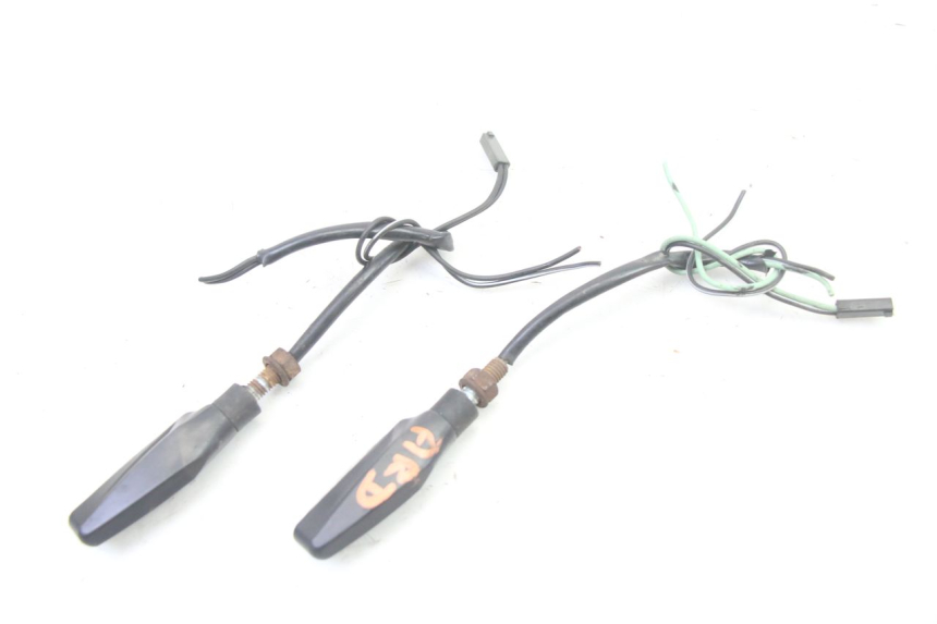 photo de REAR TURN SIGNAL SUZUKI GSR 750 (2011 - 2017) - Product overview