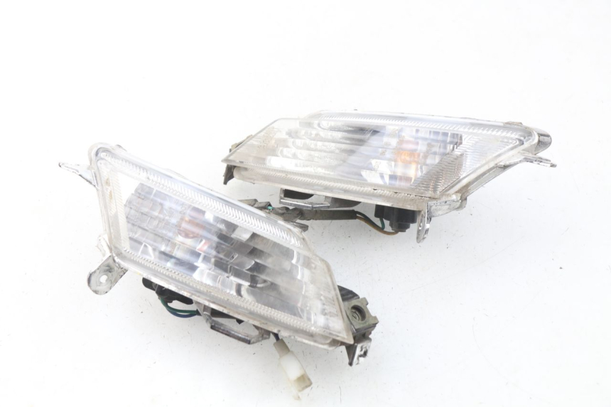 photo de REAR TURN SIGNAL KYMCO LIKE 2T 50 (2009 - 2018) - Main view