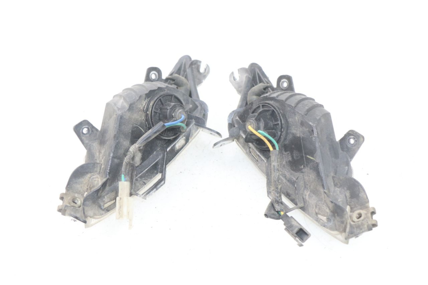 photo de REAR TURN SIGNAL KYMCO LIKE 2T 50 (2009 - 2018) - Technical close-up