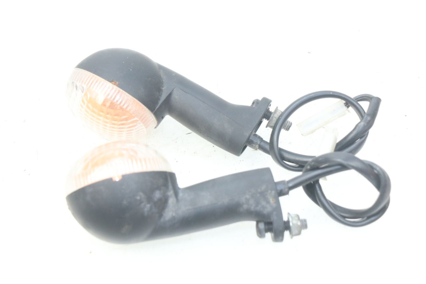 photo de REAR TURN SIGNAL PEUGEOT LUDIX BLASTER 50 (2006 - 2014) - Component detail