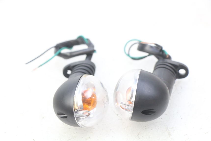 photo de REAR TURN SIGNAL PEUGEOT LUDIX 50 (2008 - 2017) - Technical close-up