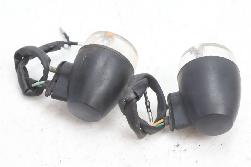 photo de REAR TURN SIGNAL SYM ORBIT 2 4T 50 (2008 - 2017) - Component detail