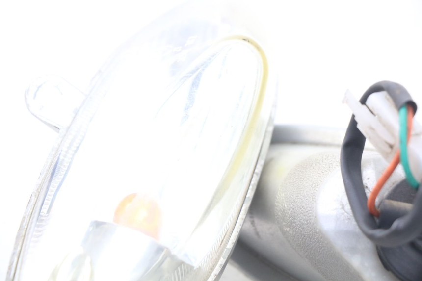 photo de REAR TURN SIGNAL DAELIM S4 50 (2010 - 2015) - Zoom on usage condition