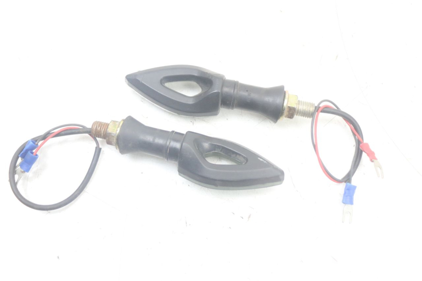 photo de REAR TURN SIGNAL DERBI SENDA SM X-TREME 50 (2006 - 2010) - Technical close-up