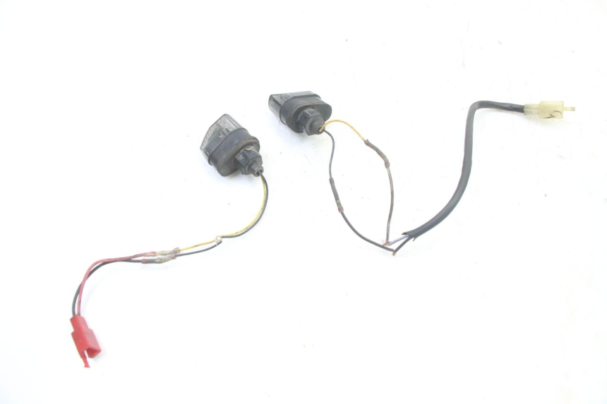 photo de REAR TURN SIGNAL APRILIA SR 2T 50 (2018 - 2022) - Markings and original references