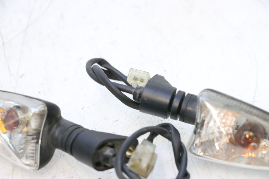 photo de REAR TURN SIGNAL APRILIA SR MOTARD 50 (2012 - 2018) - Technical close-up