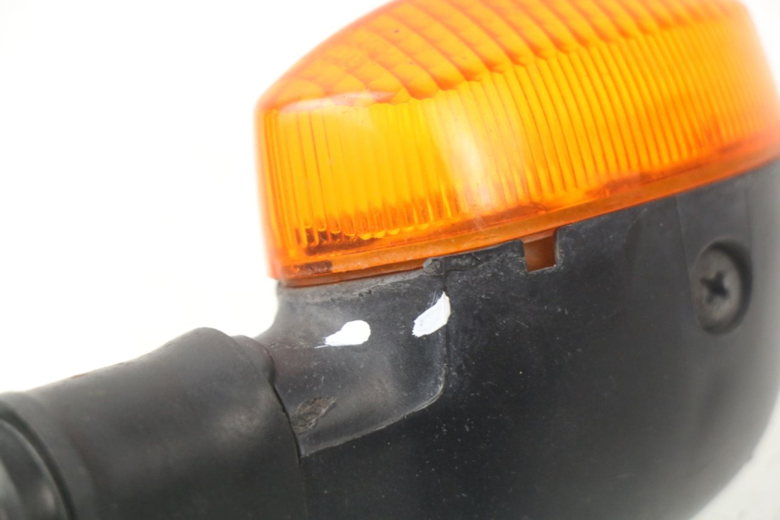 photo de REAR TURN SIGNAL YAMAHA TDM ABS 900 (2002 - 2014) - Zoom on usage condition