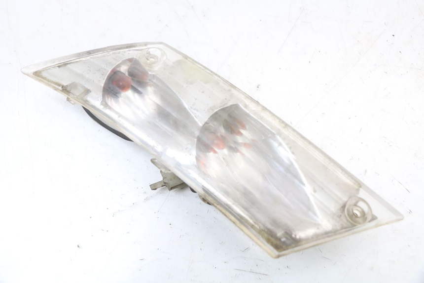 photo de REAR TURN SIGNAL PIAGGIO ZIP 2T 50 (2009 - 2019) - Alternative perspective