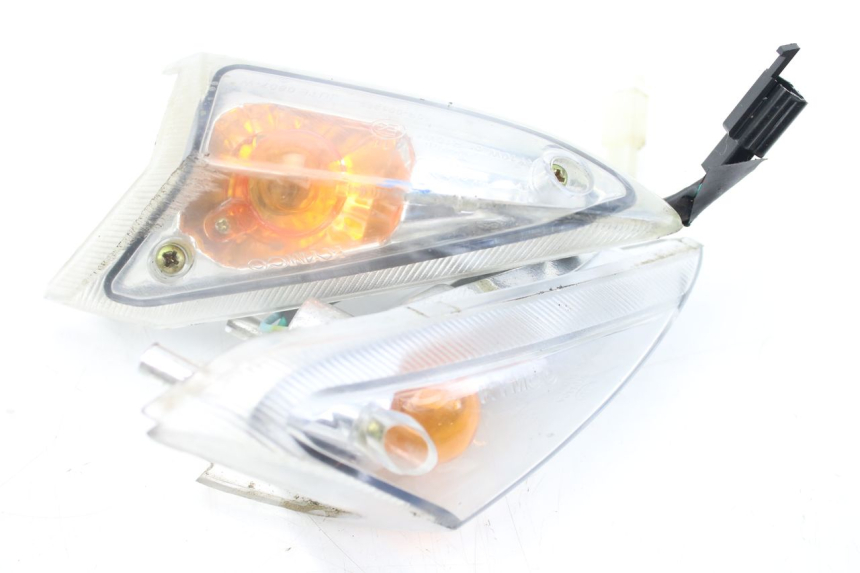 photo de FRONT TURN SIGNAL KYMCO AGILITY DELIVERY 4T 50 (2018 - 2023) - Component detail