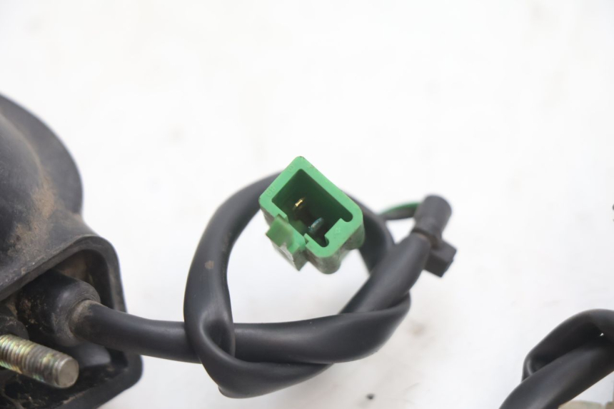 photo de FRONT TURN SIGNAL MBK BOOSTER SPIRIT 50 (2004 - 2017) - Fixing points details