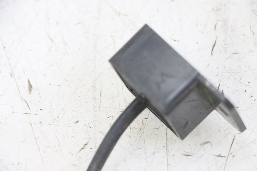 photo de FRONT TURN SIGNAL HONDA CBF 500 (2004 - 2007) - Zoom on usage condition