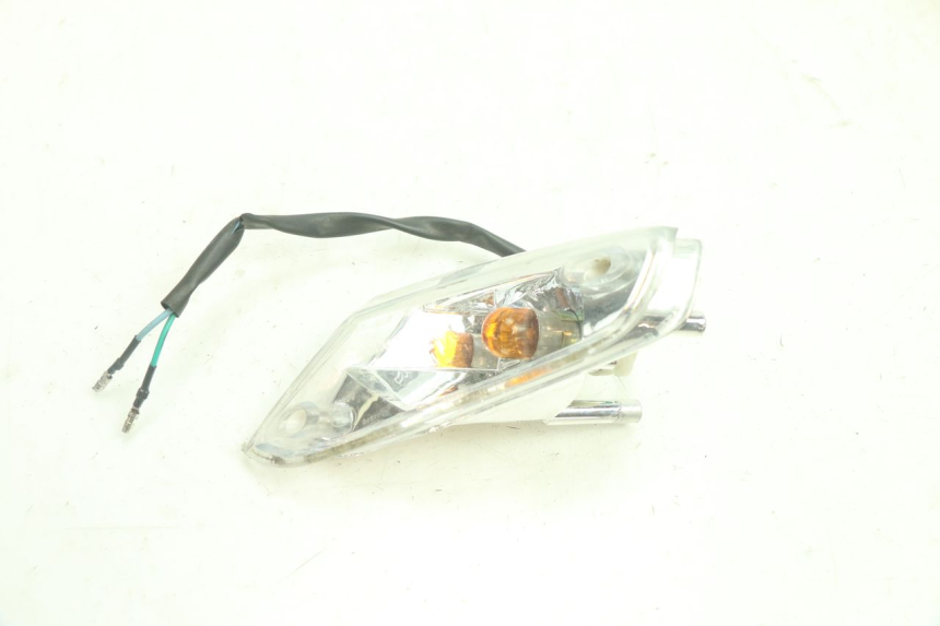 photo de RIGHT FRONT TURN SIGNAL KYMCO AGILITY 4T 50 (2018 - 2022) - Zoom on usage condition