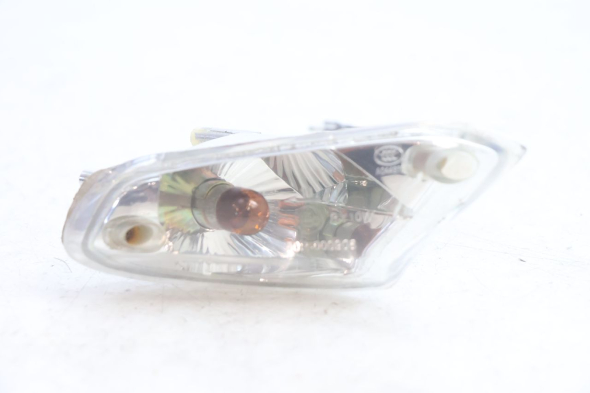 photo de FRONT RIGHT TURN SIGNAL KYMCO AGILITY FR 2T 50 (2012 - 2017) - Main view