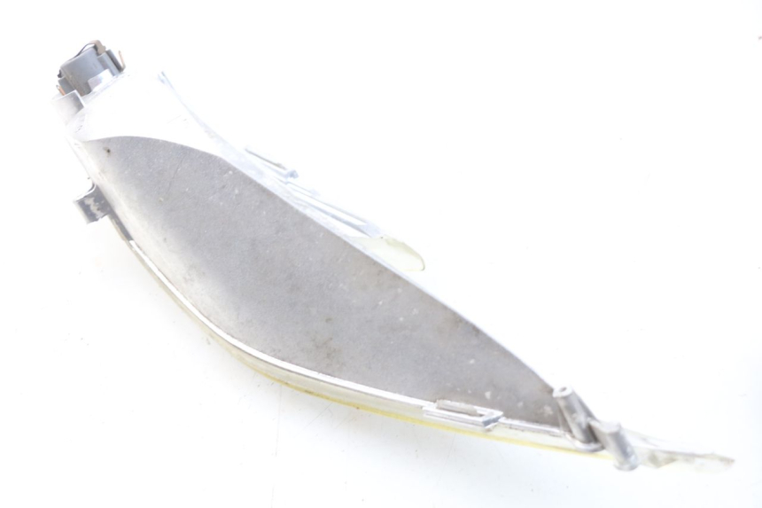 photo de FRONT RIGHT TURN SIGNAL APRILIA ATLANTIC 125 (2003 - 2009) - Zoom on usage condition