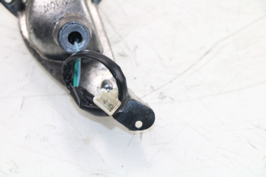 photo de FRONT RIGHT TURN SIGNAL BAOTIAN BT 49 QT-9 50 (2006 - 2010) - Component detail