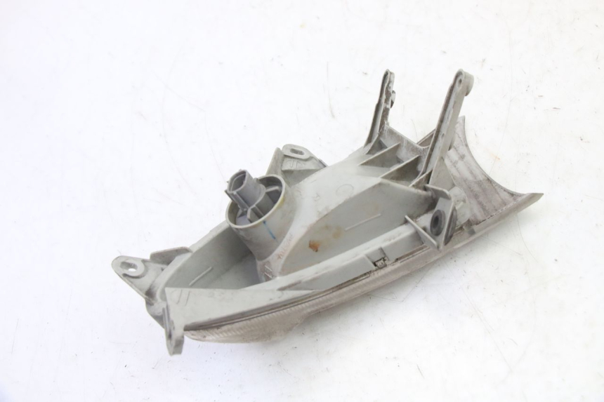 photo de RIGHT FRONT TURN SIGNAL SUZUKI BURGMAN 125 (2007 - 2014) - Product overview