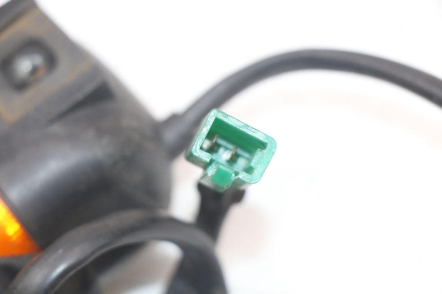 photo de FRONT RIGHT TURN SIGNAL YAMAHA BW'S BWS 125 (2010 - 2013) - Product overview