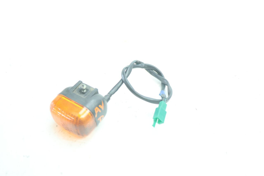 photo de FRONT RIGHT TURN SIGNAL YAMAHA BW'S BWS 125 (2010 - 2013) - Zoom on usage condition