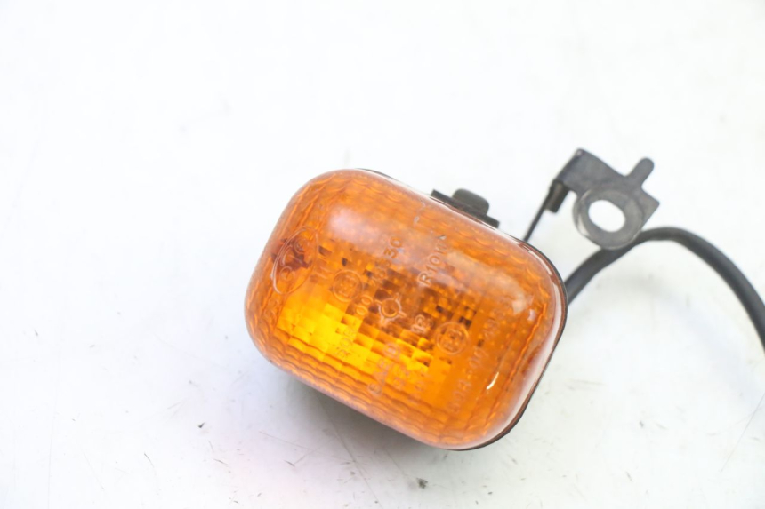 photo de FRONT RIGHT TURN SIGNAL YAMAHA BW'S 100 (1999 - 2002) - Component detail
