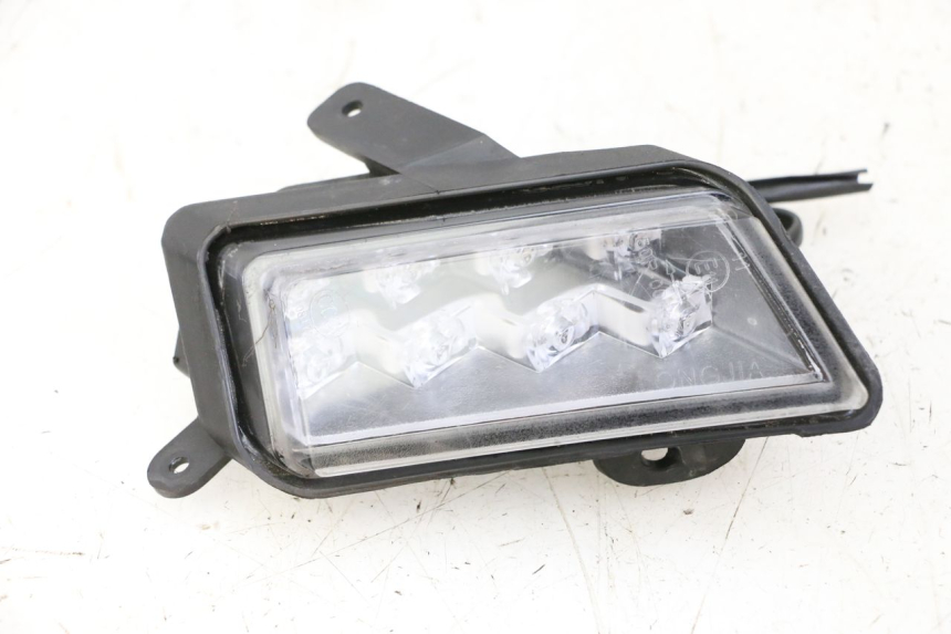 photo de FRONT RIGHT TURN SIGNAL ORCAL CAVARO 4T 50 (2019 - 2023) - Main view
