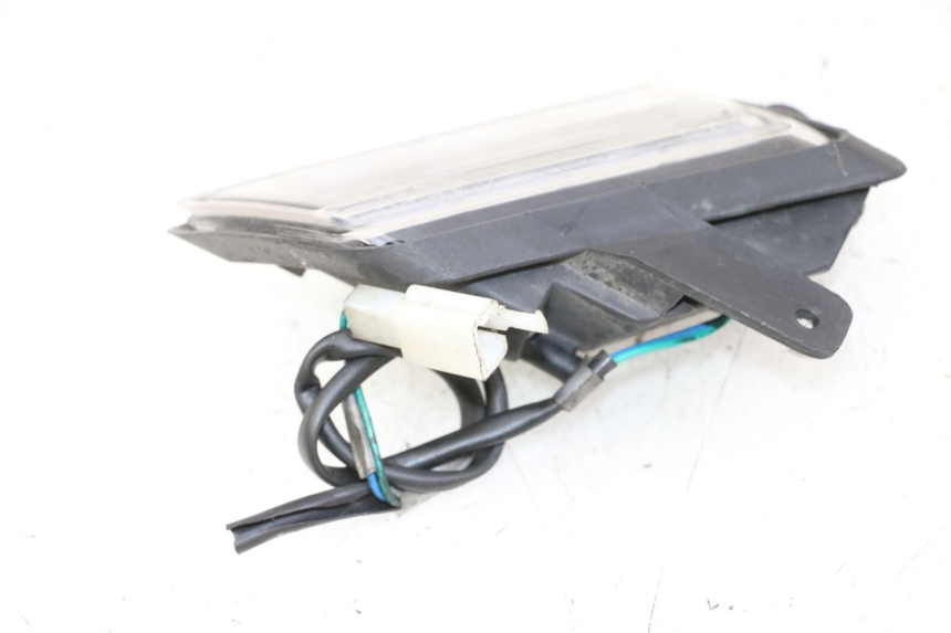 photo de FRONT RIGHT TURN SIGNAL ORCAL CAVARO 4T 50 (2019 - 2023) - Surface and material condition