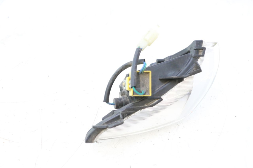 photo de FRONT RIGHT TURN SIGNAL PEUGEOT CITYSTAR 2T 50 (2018 - 2021) - Fixing points details