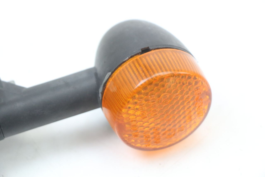 photo de FRONT RIGHT TURN SIGNAL APRILIA CLASSIC 125 (1995 - 2001) - Zoom on usage condition