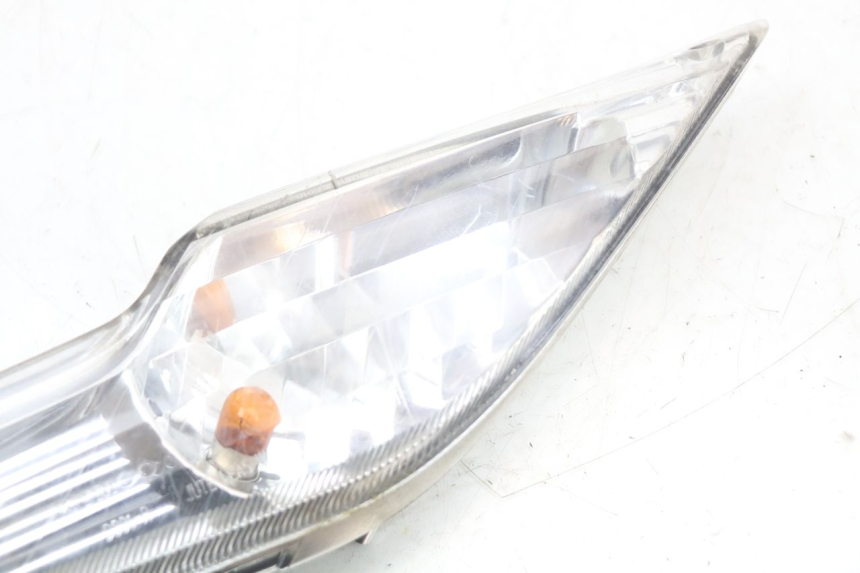 photo de RIGHT FRONT TURN SIGNAL KYMCO DINK 4T 50 (2007 - 2018) - Product overview