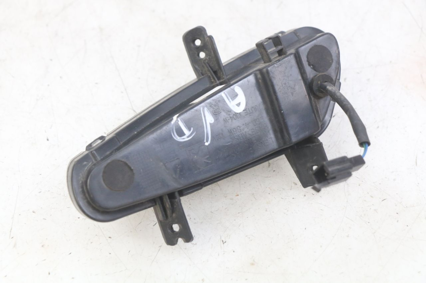 photo de RIGHT FRONT TURN SIGNAL PEUGEOT DJANGO 4T 50 (2014 - 2019) - Technical close-up