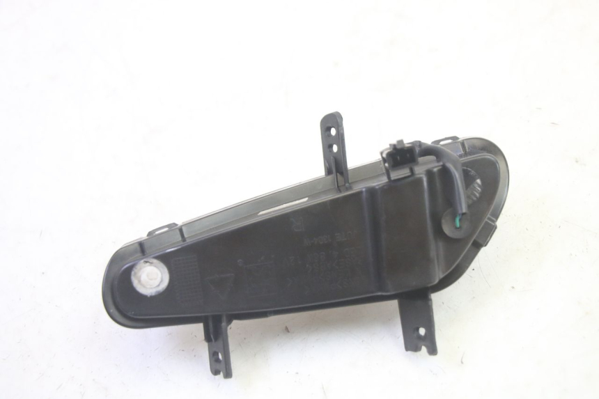 photo de RIGHT FRONT TURN SIGNAL PEUGEOT DJANGO 4T 50 (2014 - 2019) - Technical close-up