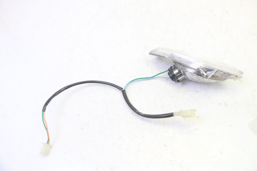 photo de FRONT RIGHT TURN SIGNAL BTC FELICE SPORT 50 - Technical close-up