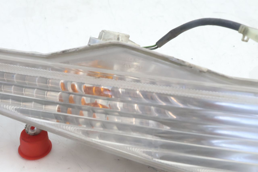 photo de FRONT RIGHT TURN SIGNAL HONDA FES PANTHEON 125 (2003 - 2007) - Component detail