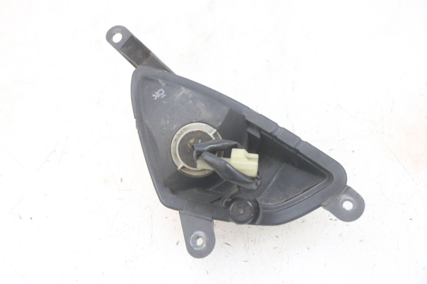 photo de RIGHT FRONT TURN SIGNAL YAMAHA FJR ABS 1300 (2006 - 2012) - Zoom on usage condition
