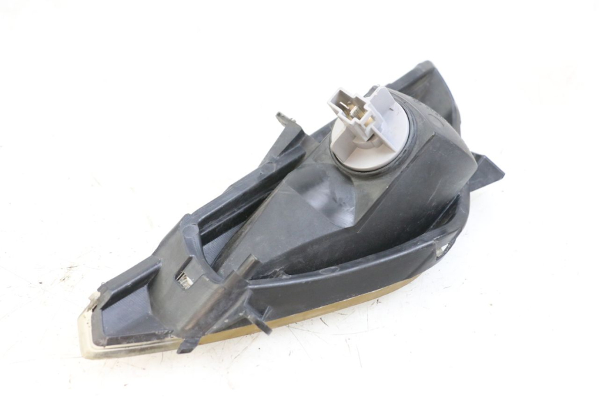 photo de FRONT RIGHT TURN SIGNAL HONDA FJS SILVER WING SILVERWING 400 (2005 - 2008) - Zoom on usage condition