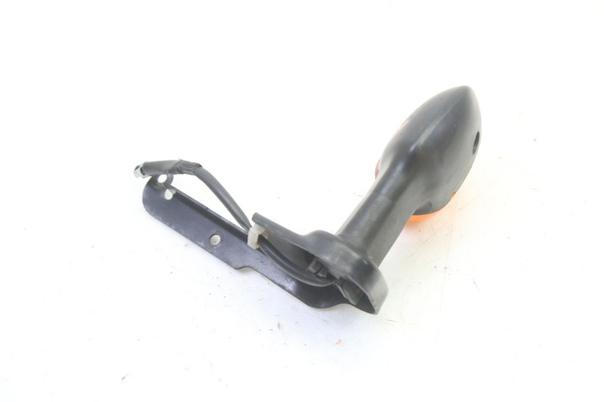 photo de FRONT RIGHT TURN SIGNAL YAMAHA FZ6 FAZER S2 600 (2007 - 2011) - Product overview