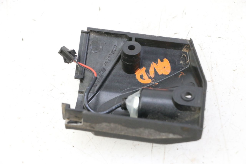 photo de FRONT RIGHT TURN SIGNAL KUKIRIN G2 MASTER 1 - Zoom on usage condition