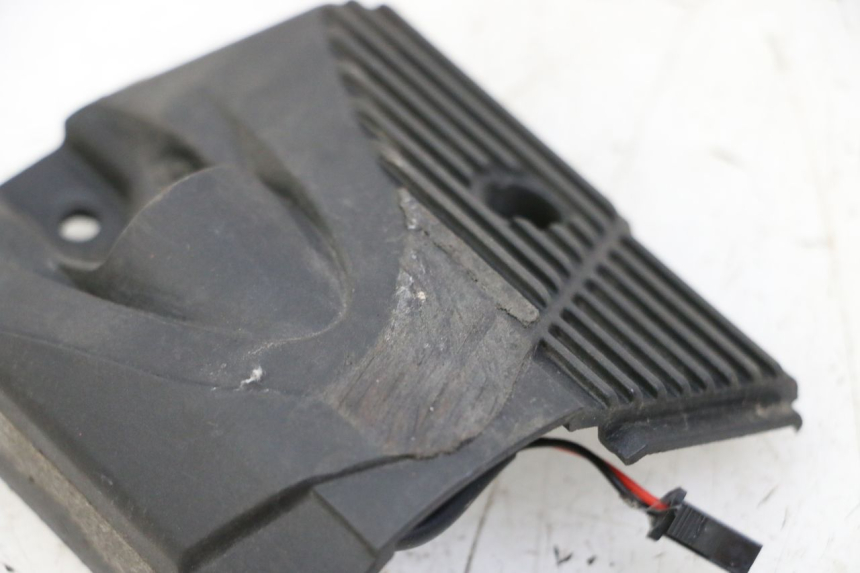 photo de FRONT RIGHT TURN SIGNAL KUKIRIN G2 MASTER 1 - Technical close-up