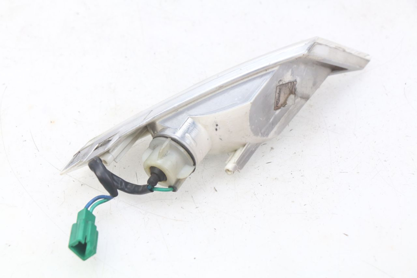 photo de RIGHT FRONT TURN SIGNAL PEUGEOT GEOPOLIS 400 (2007 - 2013) - Alternative perspective