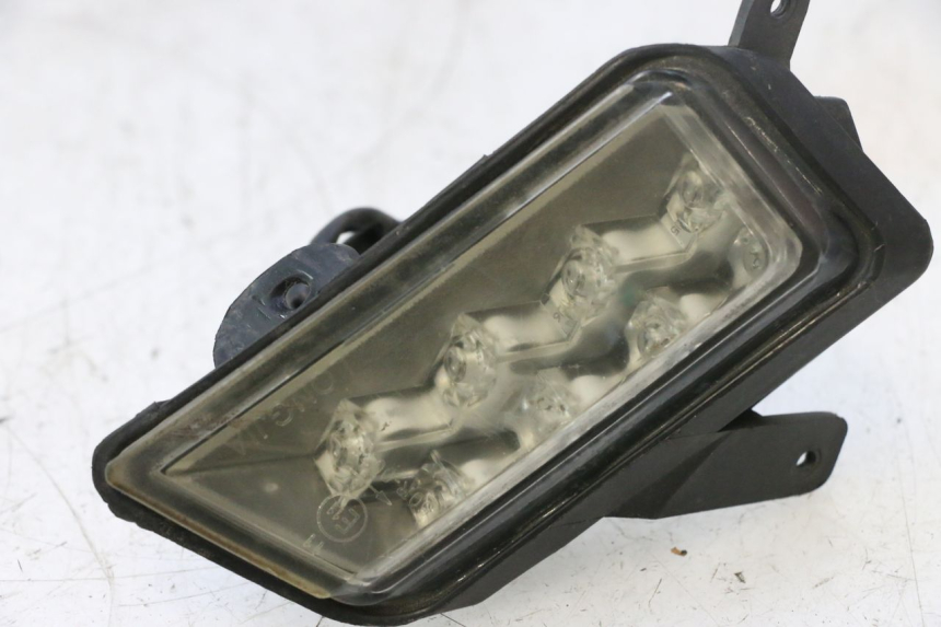 photo de FRONT RIGHT TURN SIGNAL NECO GPX LC 2T 50 (2014 - 2018) - Component detail