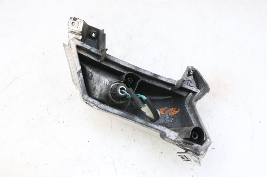 photo de FRONT RIGHT TURN SIGNAL JM MOTORS GTS 125 (2015 - 2019) - Technical close-up