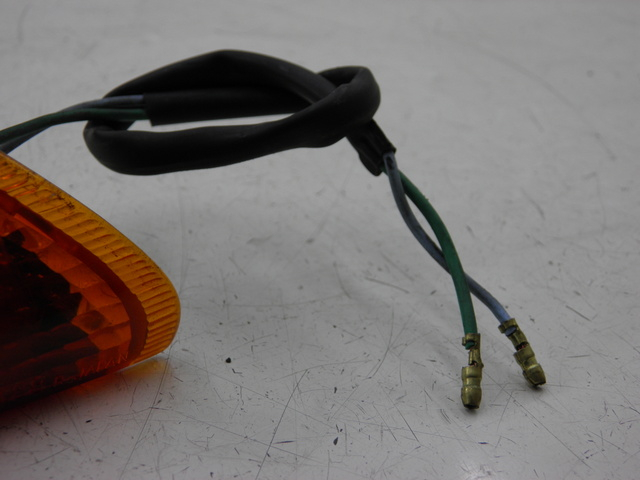 photo de FRONT RIGHT TURN SIGNAL HONDA NH VISION 50 (1985 - 1994) - Component detail