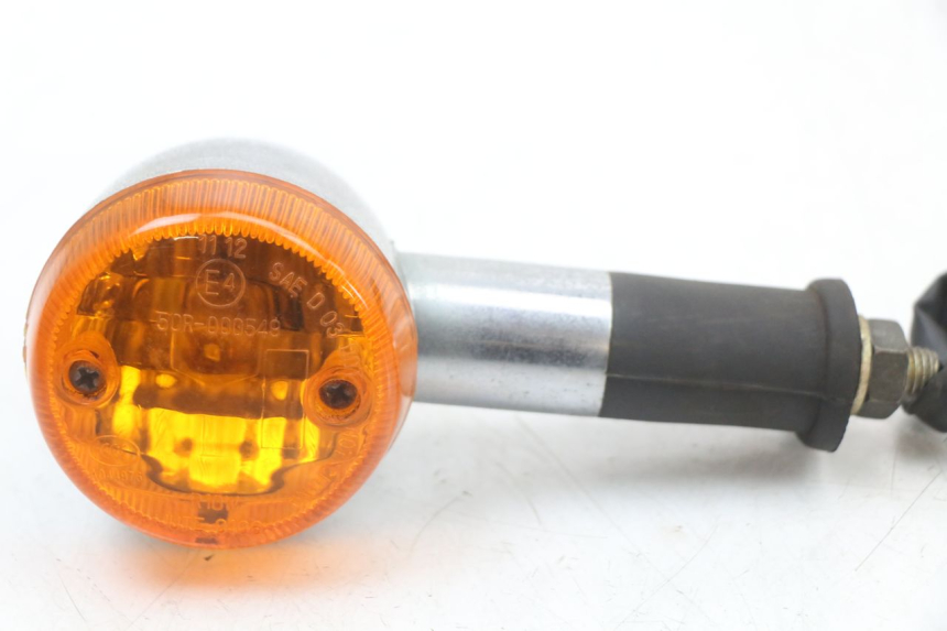 photo de FRONT RIGHT TURN SIGNAL JINLUN JL HIGHLANDER 125 (2007 - 2015) - Zoom on usage condition