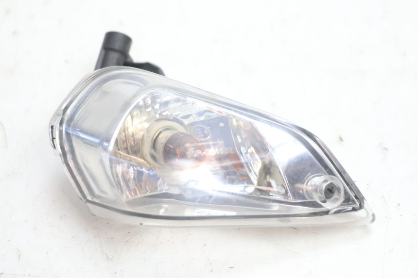 photo de FRONT RIGHT TURN SIGNAL RIDE KALLIO 50 (2010 - 2019) - Component detail