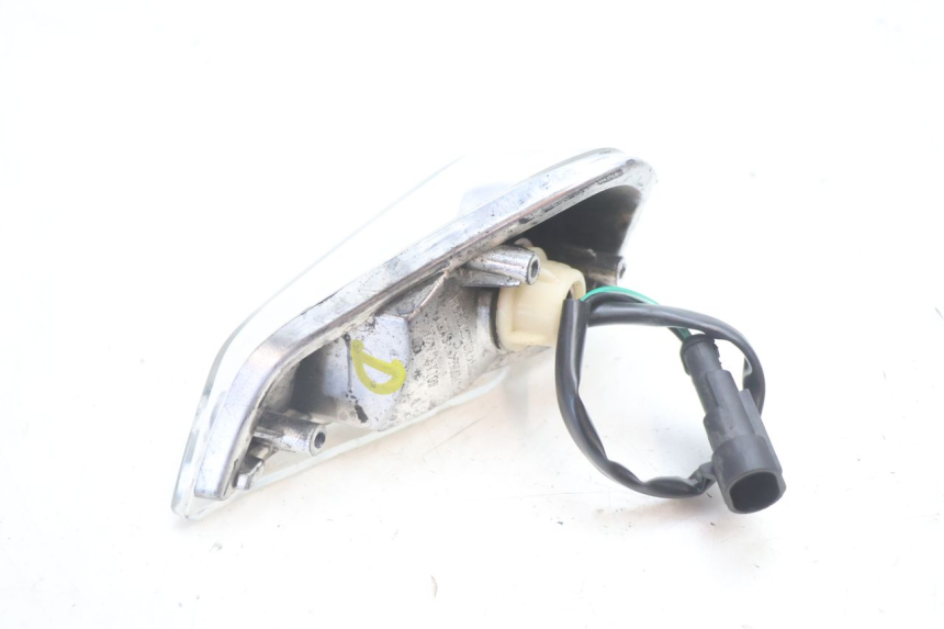 photo de FRONT RIGHT TURN SIGNAL RIDE KALLIO 50 (2010 - 2019) - Product overview